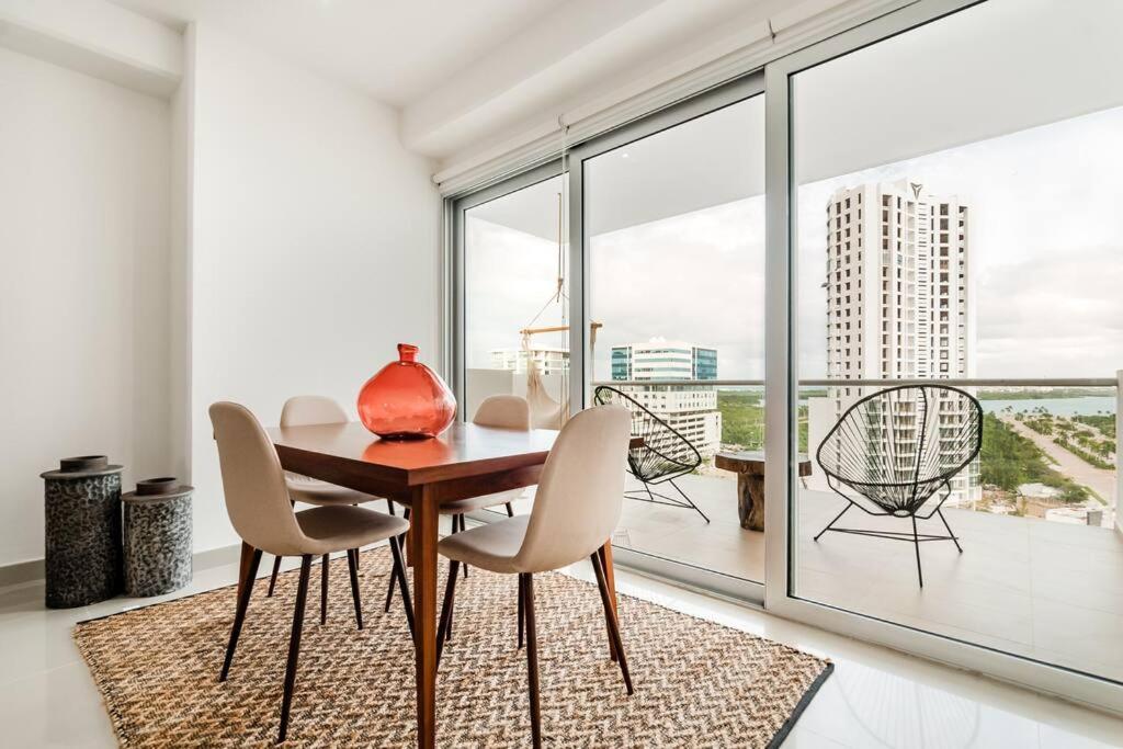 Stylish One Br Apt With Lagoon View In Dt * Cancún