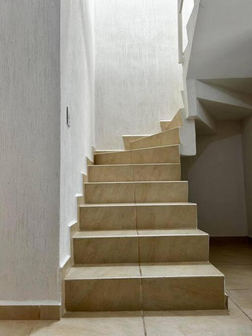 Hermosa Casa En Privada Cancún