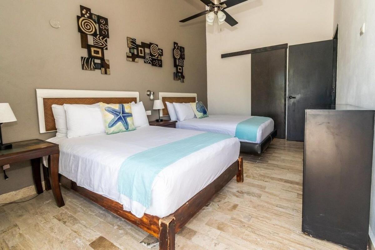 Zona Hotelera 3 Bedroom Lagoon Playa Linda