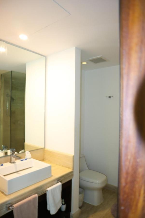 Apartment Modern With Balcony & Pool, Marina Puerto