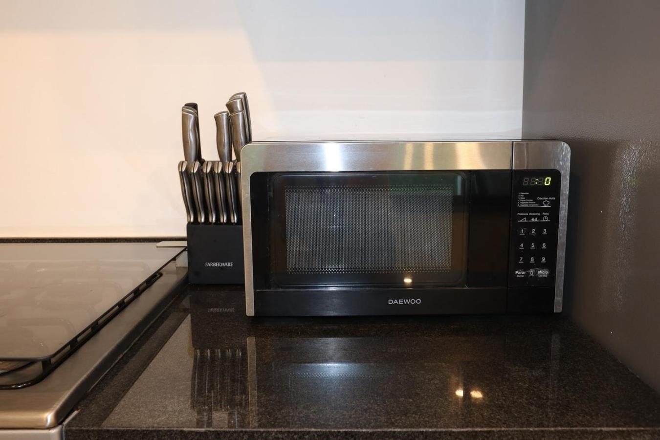 Apartamento Modern With Balcony & Pool, Marina Puerto *