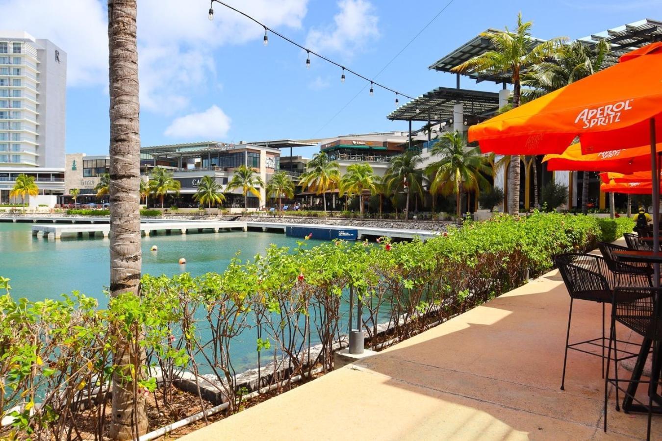 Modern With Balcony & Pool, Marina Puerto Apartamento