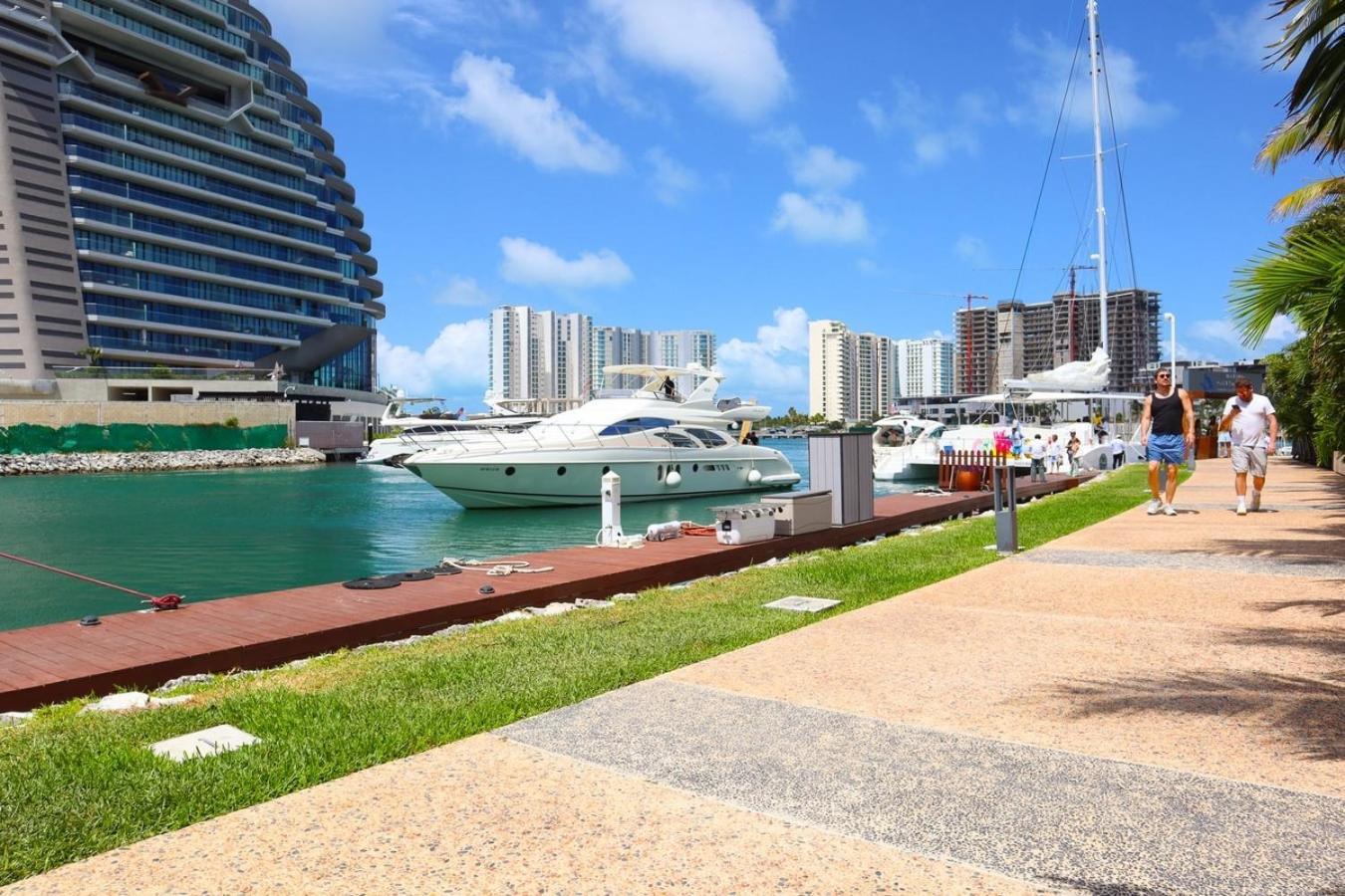 Apartamento Modern With Balcony & Pool, Marina Puerto Cancún