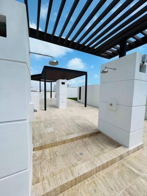 1 Min Walking The Beach, Amazing Rooftop,brandnew * Cancún
