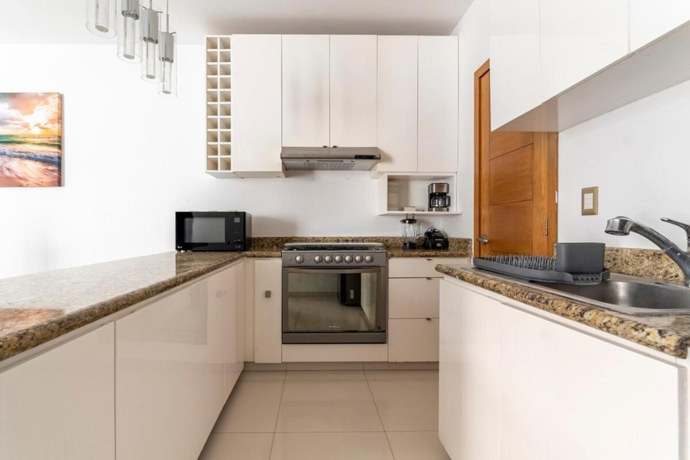 Wow! Gated House Wifi 5rooms 12pax Pool Private * Cancún
