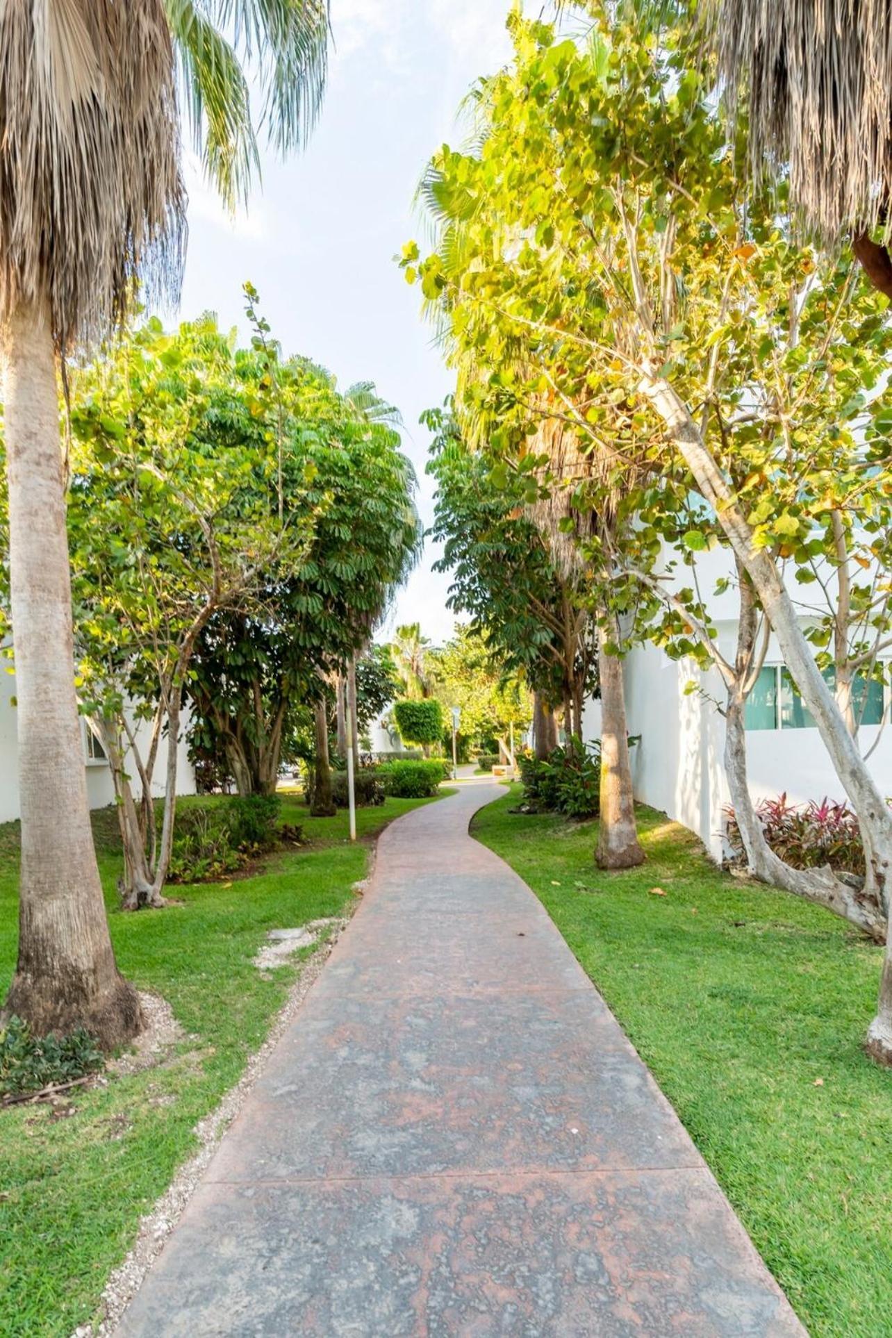 Wow! Gated House Wifi 5rooms 12pax Pool Private *