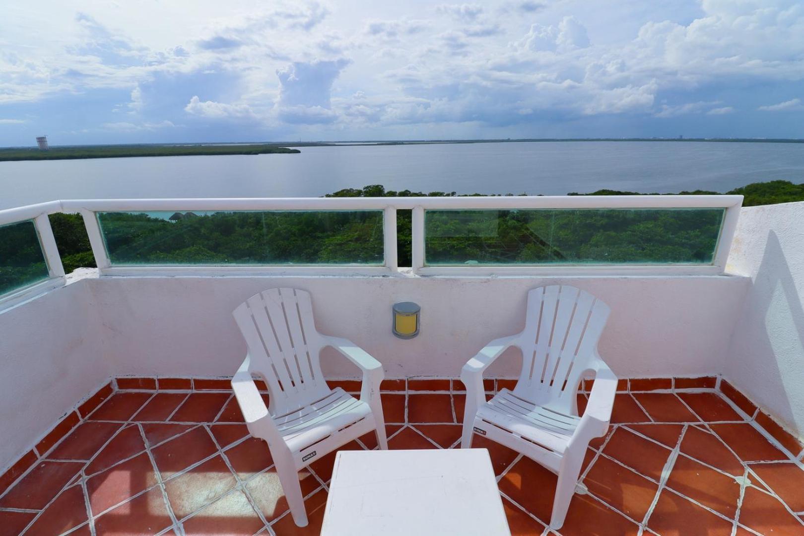 Apartamento Penthouse On The With Private Sea View