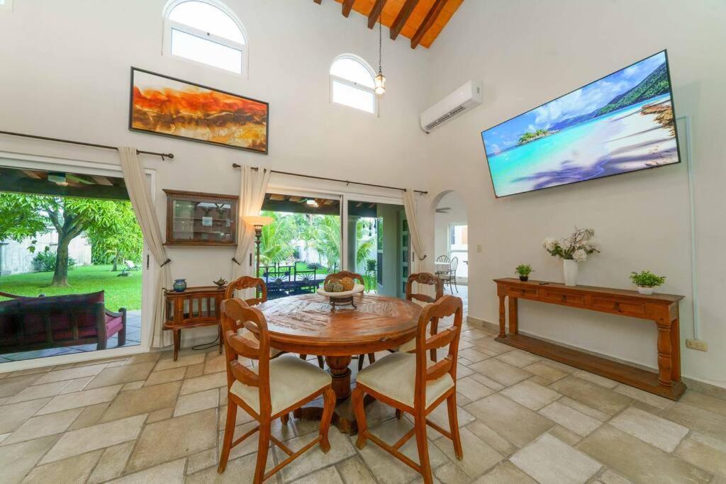 Tucanes 5br Private Pool Villa *