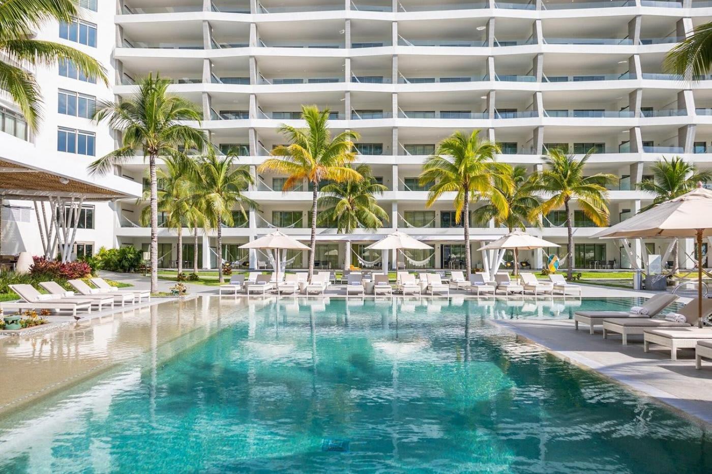 2br Oceanview Garza Blanca Cancún