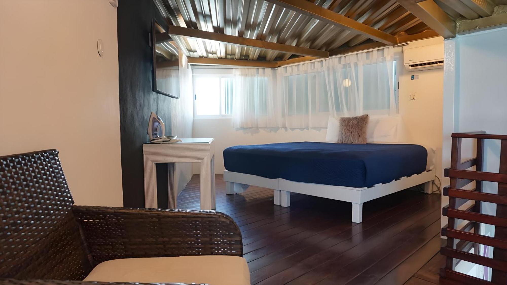 Plaza By Andiani Travel Apartamento *