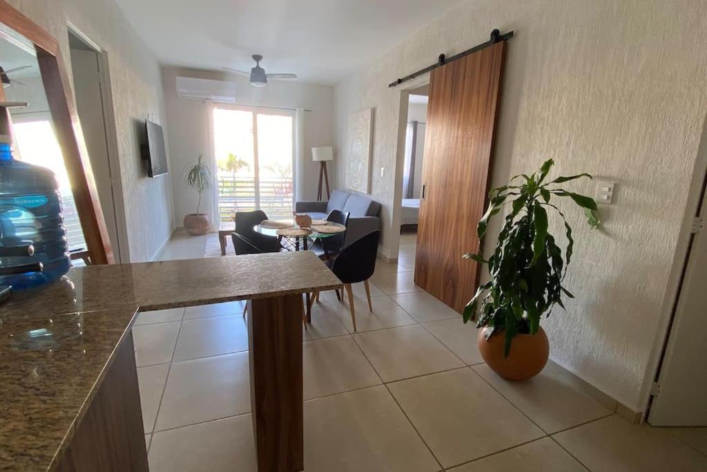 Departamento Cerca Del Aeropuerto Apartamento *