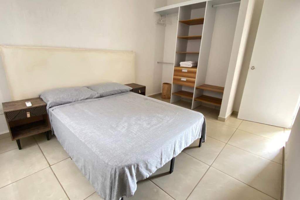 Departamento Cerca Del Aeropuerto Apartamento *