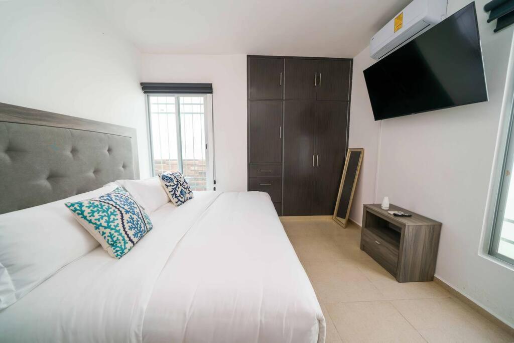 Casa Coral - 3br Private Pool Prime Villa *