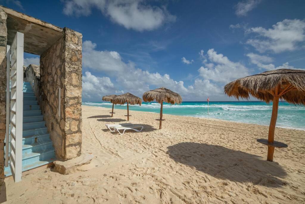 Quinnmiller At Asia Com Private Pool Cancún