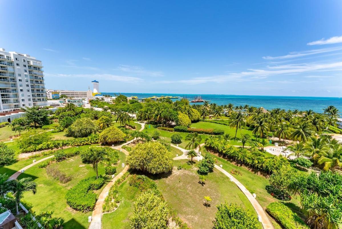 Front With Access Amara Apartamento *