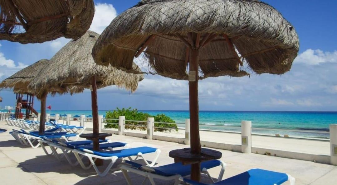 Ocean View Front Cancún