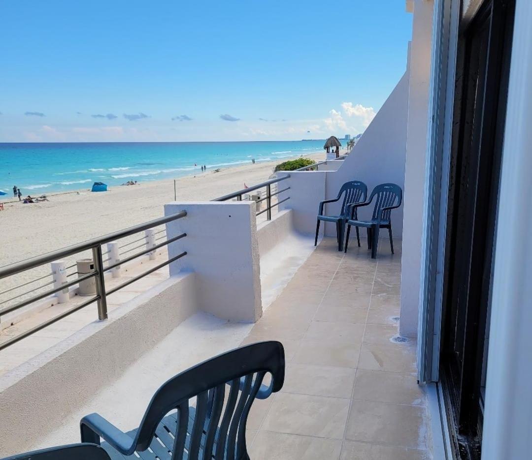 Ocean View Front Apartamento