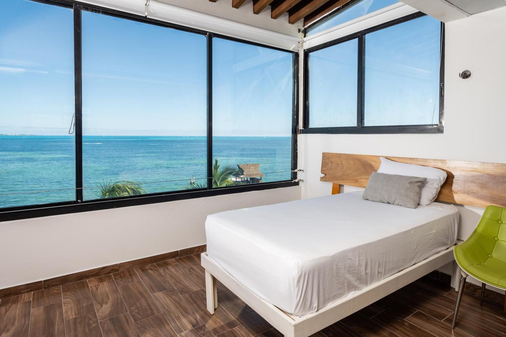 Apartamento Beachfront Con Magnifica Vista *