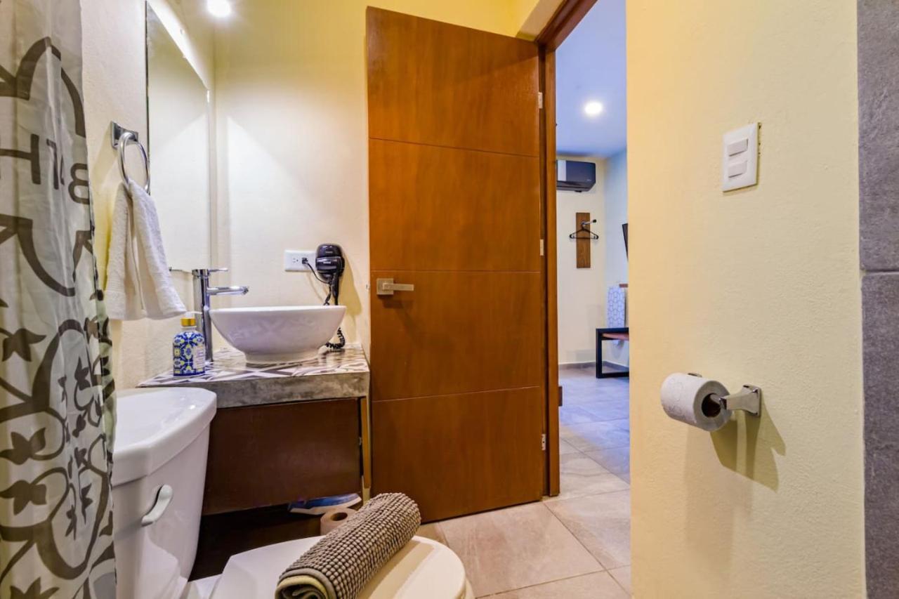 Close To The Adults Only Cancún