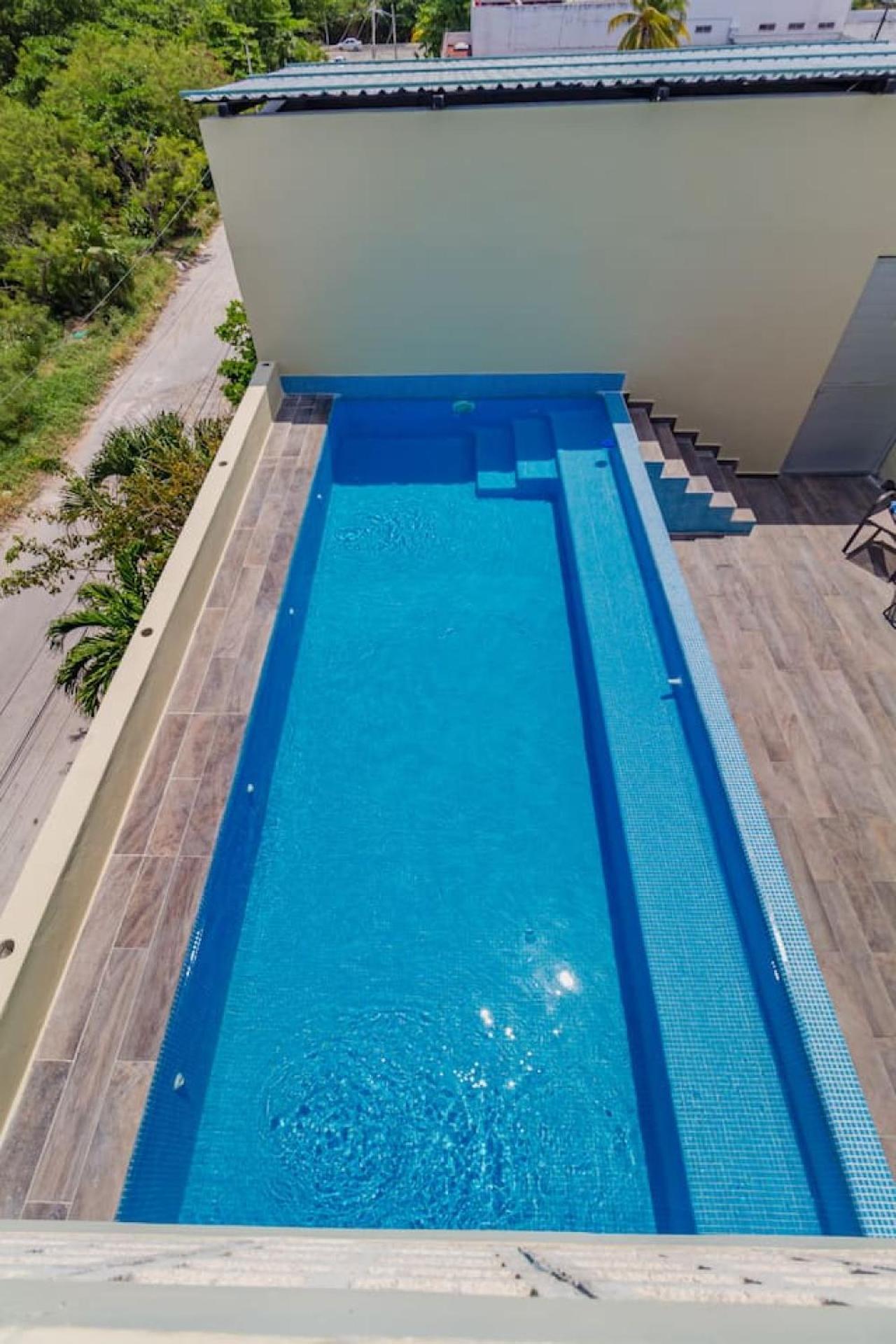 Close To The Adults Only Apartahotel *