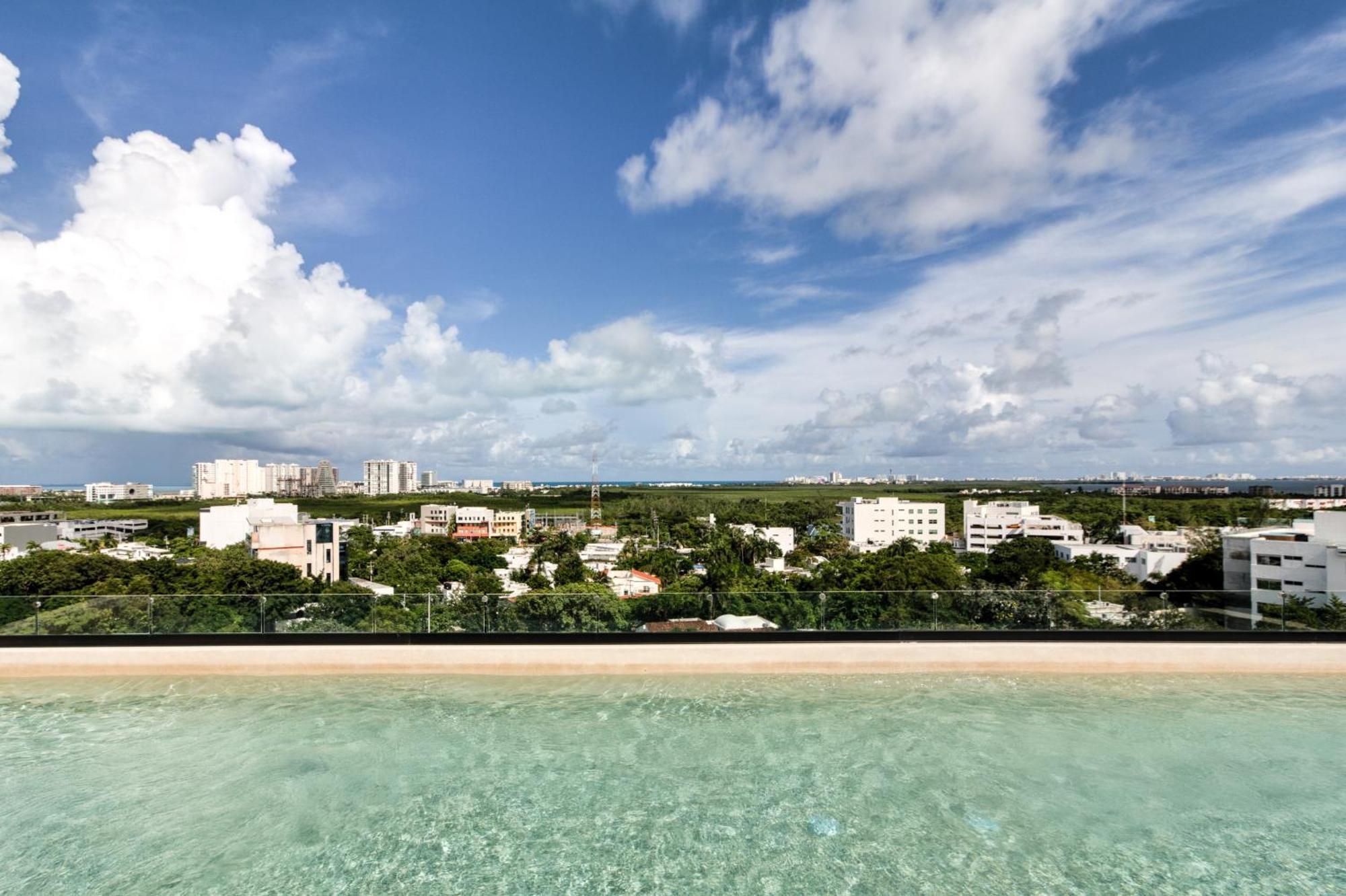 Nader 9 * Cancún