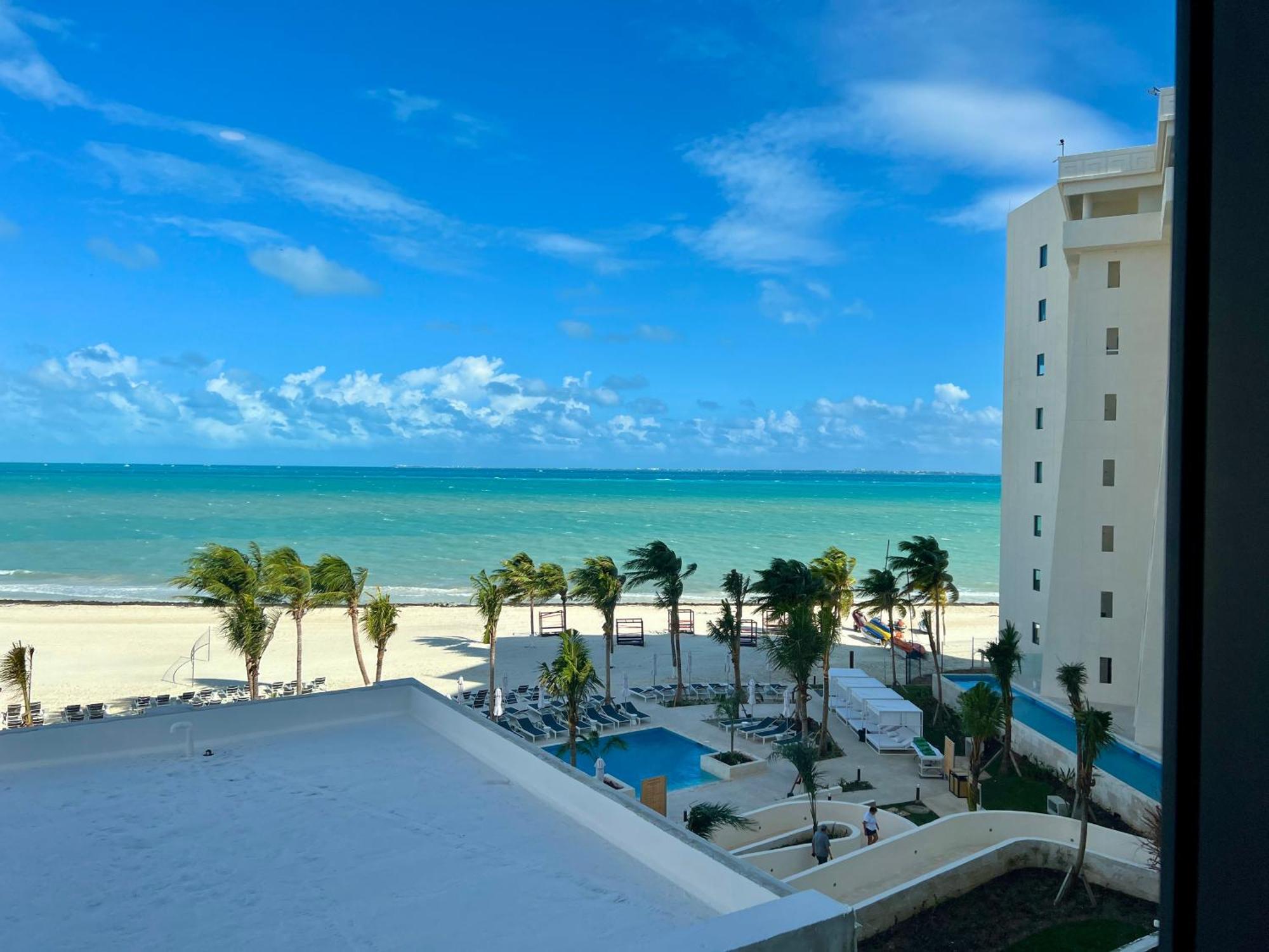 Oceanfront Paradise In Zone * Cancun