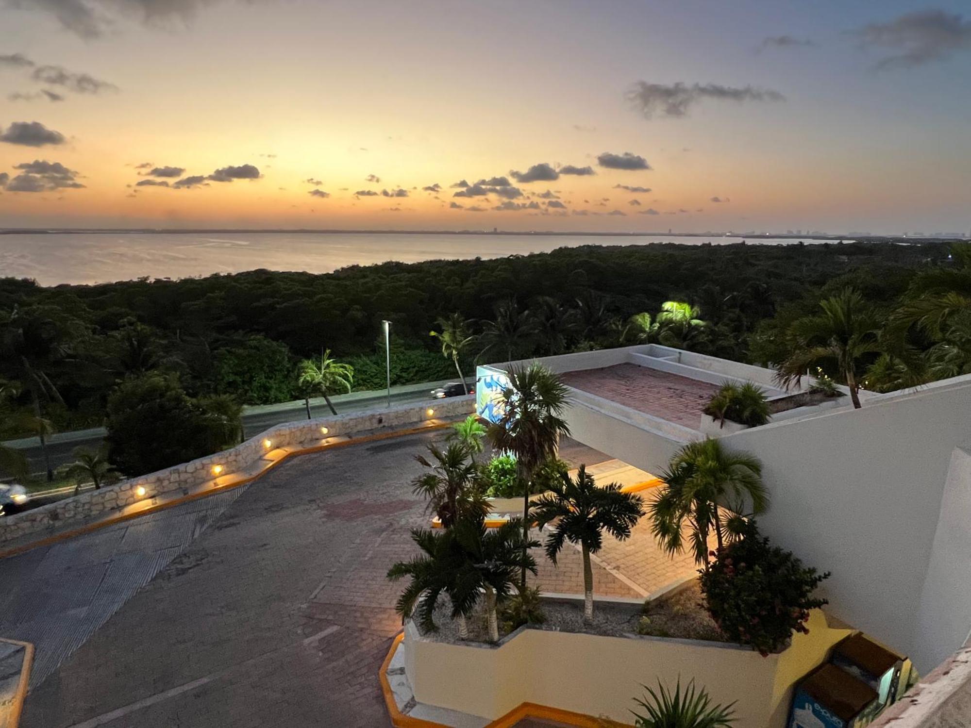 Solymar Studio Apt Beachfront With Sunset Views Apartment