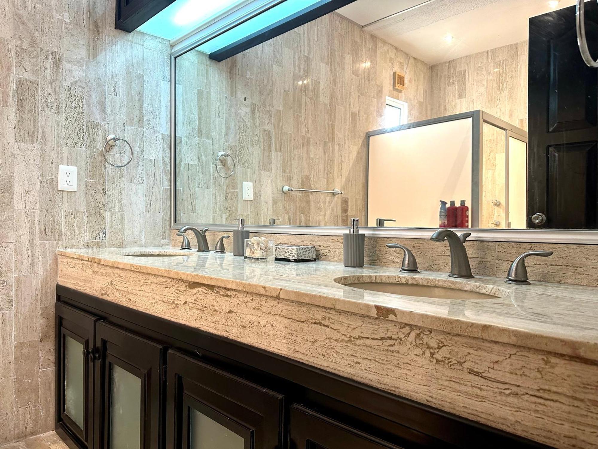 Don Village - 5br Luxury Waterfront Private By Solmar Apartamento
