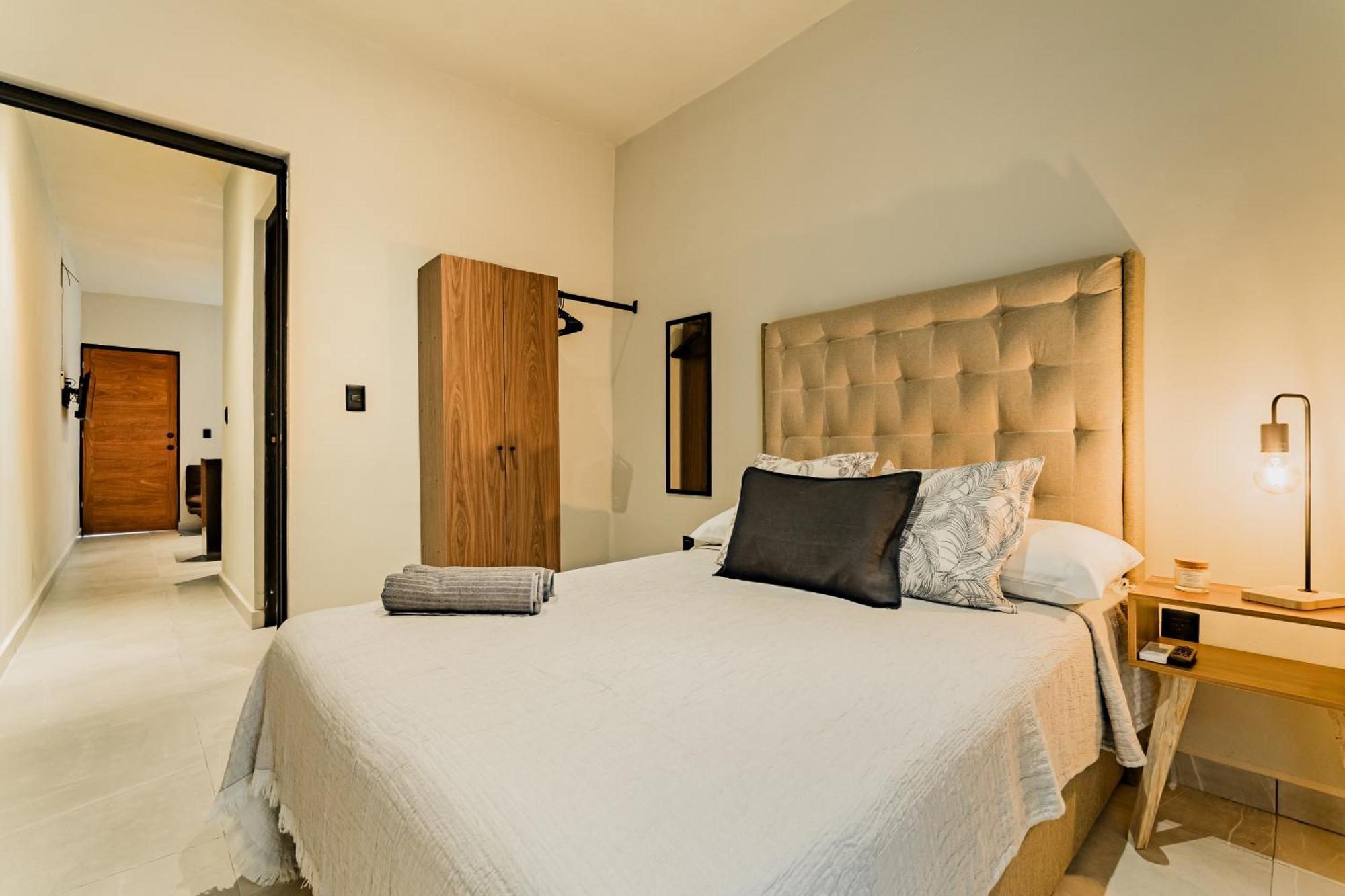 Casa Aldama- Style & Convenient Apartahotel *
