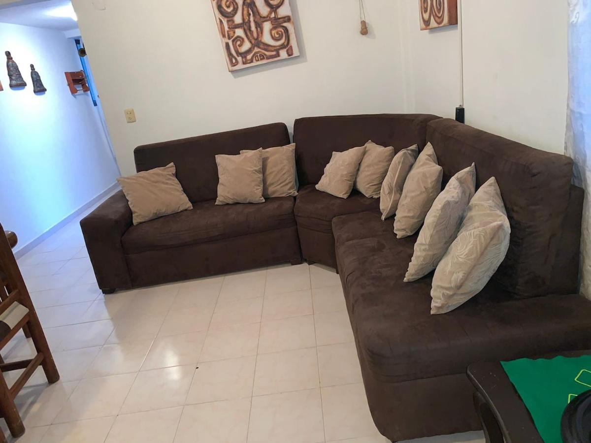 Large House With Pool In For Big Groups *