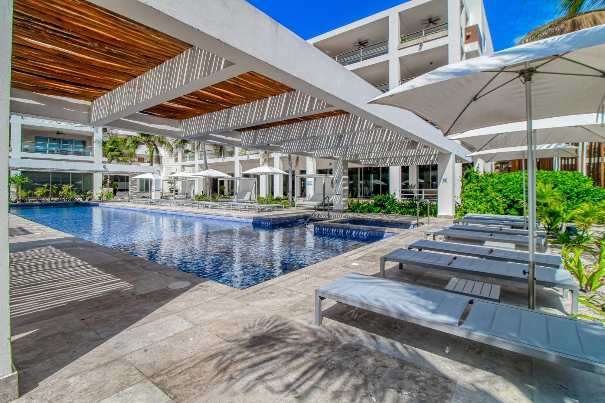 La Amada Ph03m Estudio Torre E Cancún
