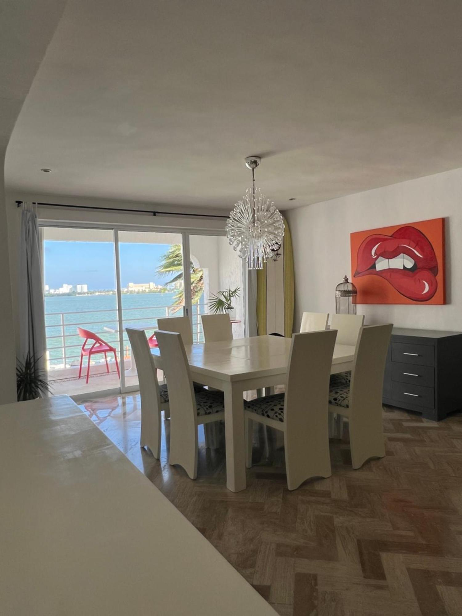 Penthouse Frente A La Laguna * Cancún