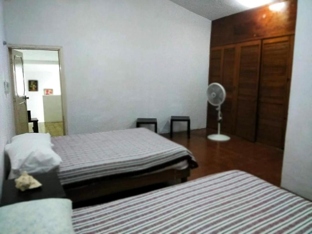 Habitación en casa particular Centrico Y Tranquilo *