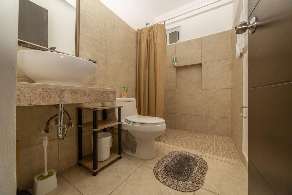 Apartment Fantastic Near Downtown, Amazing Pools And Areas *