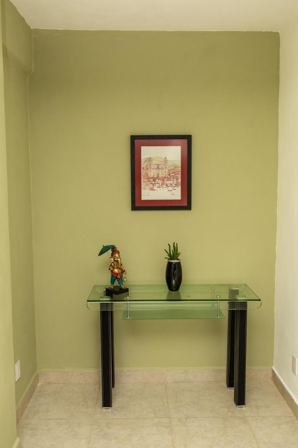 Fantastic Near Downtown, Amazing Pools And Areas *