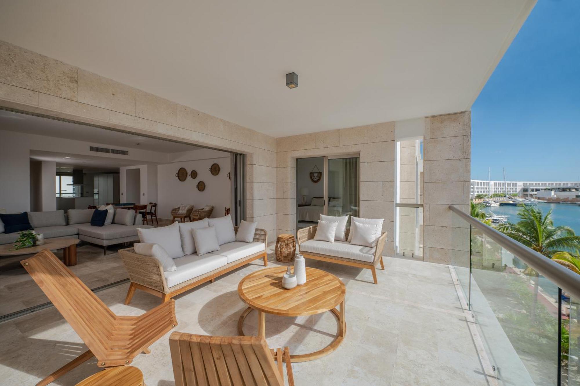 Marina Vista Retreat In La Amada Apartamento