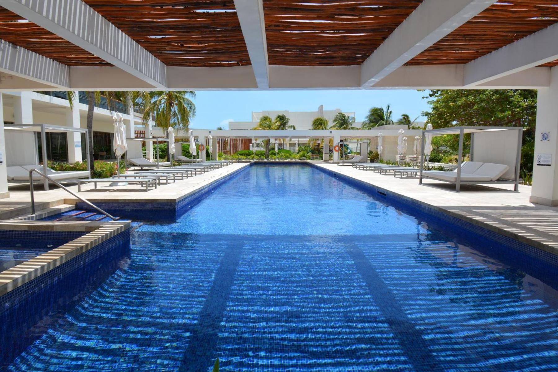 Marina Vista Retreat In La Amada *