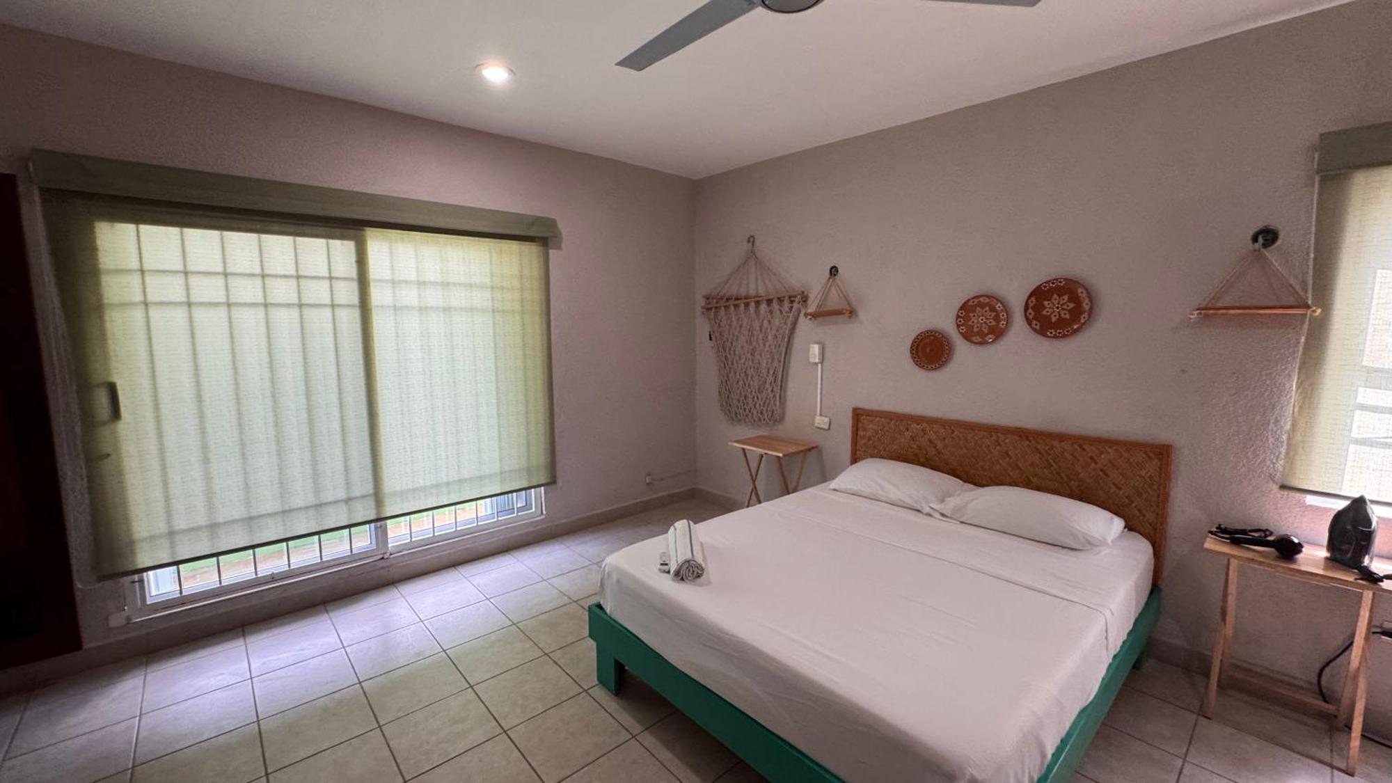Burgos Pensión Cancún