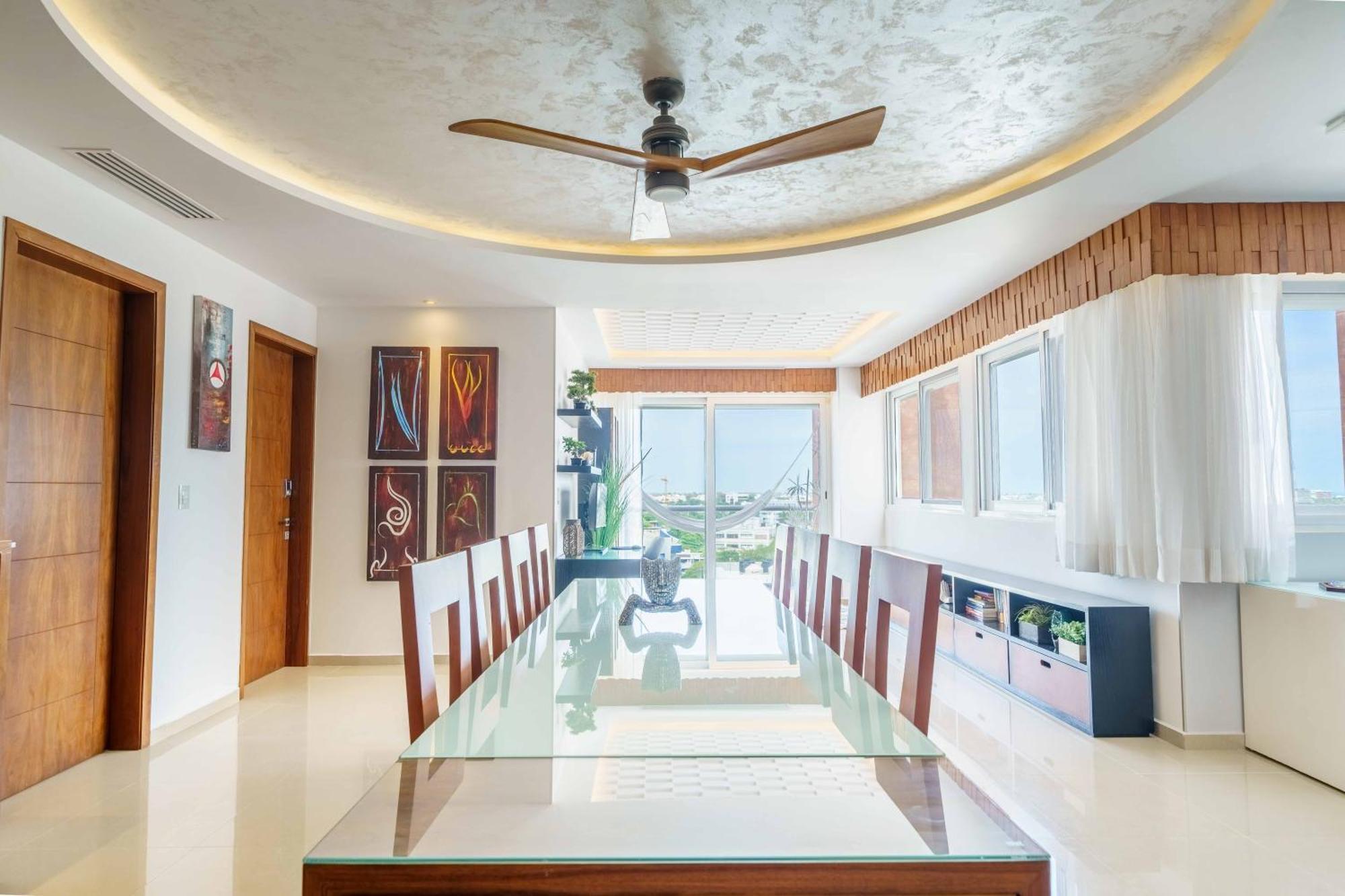 Luxury 4 Bedroom Penthouse With Private Jacuzzi Steps From Hotel Zone * Cancún