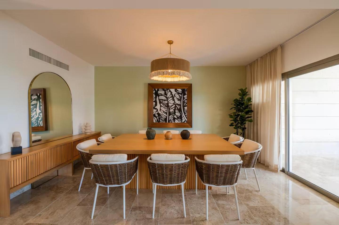 Apartamento La Amada Residences Private Getaway With Pools & Gym *