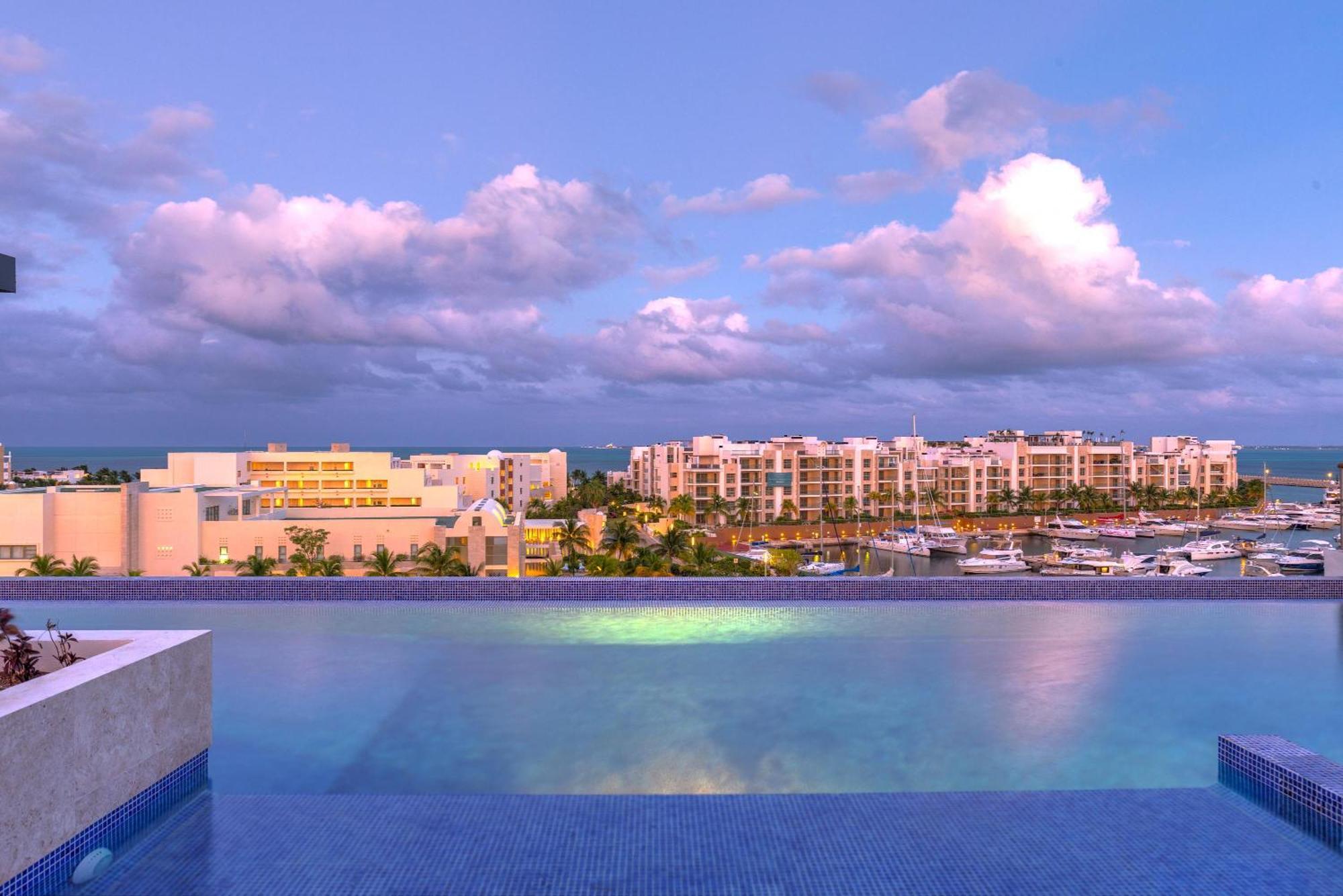 Apartamento La Amada Residences Private Getaway With Pools & Gym *