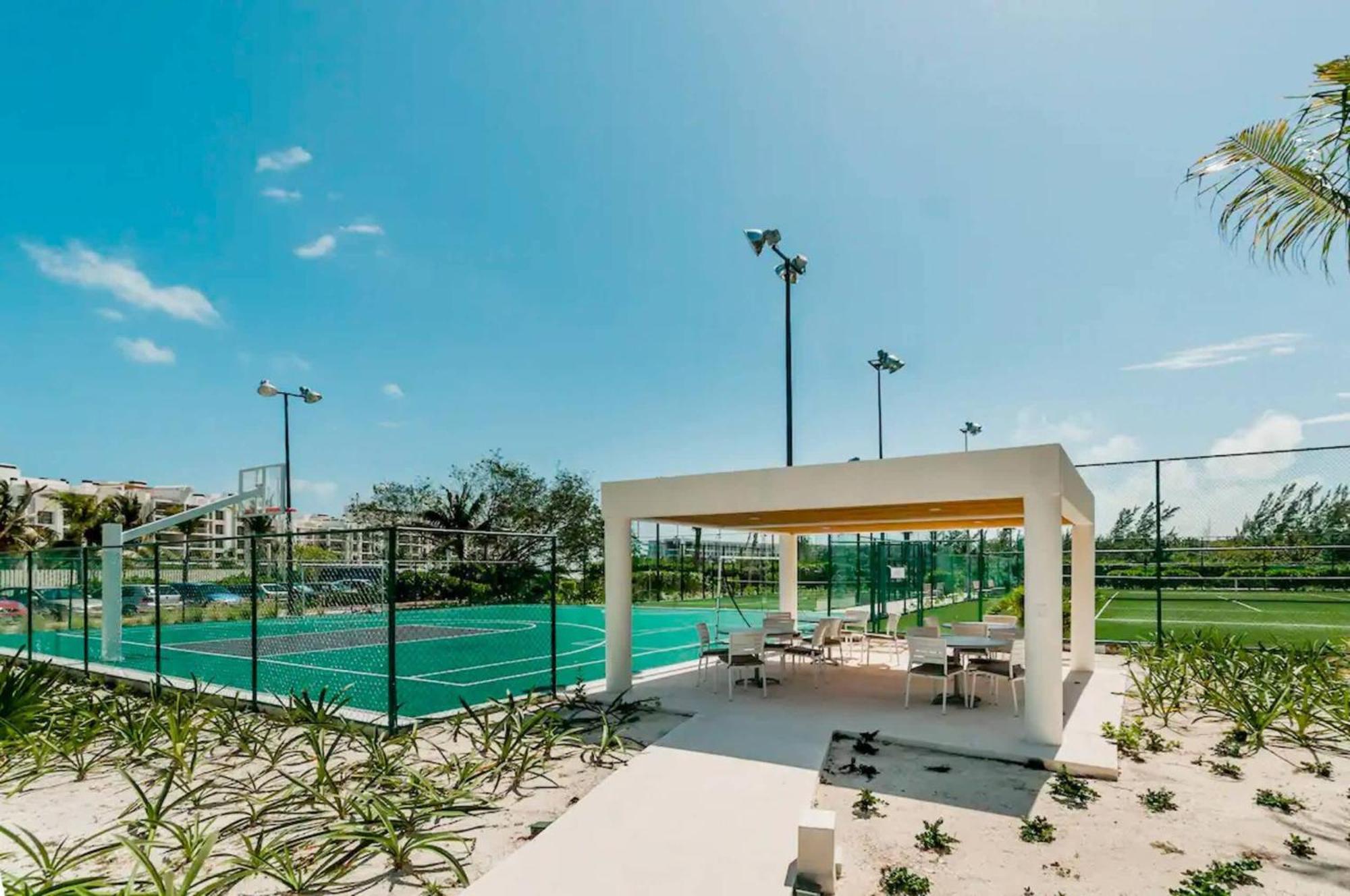 La Amada Residences Private Getaway With Pools & Gym Apartamento Cancún