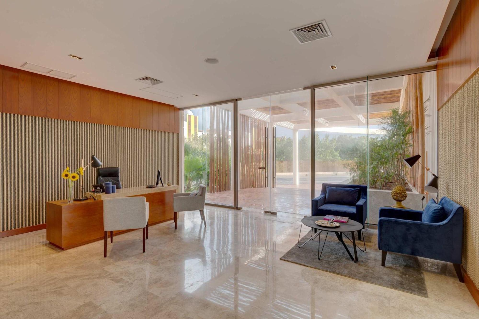 La Amada Residences Private Getaway With Pools & Gym Cancún