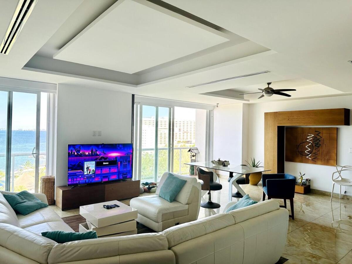 Punta Me Luxury Front & Ocean View In The Location Of Cancún