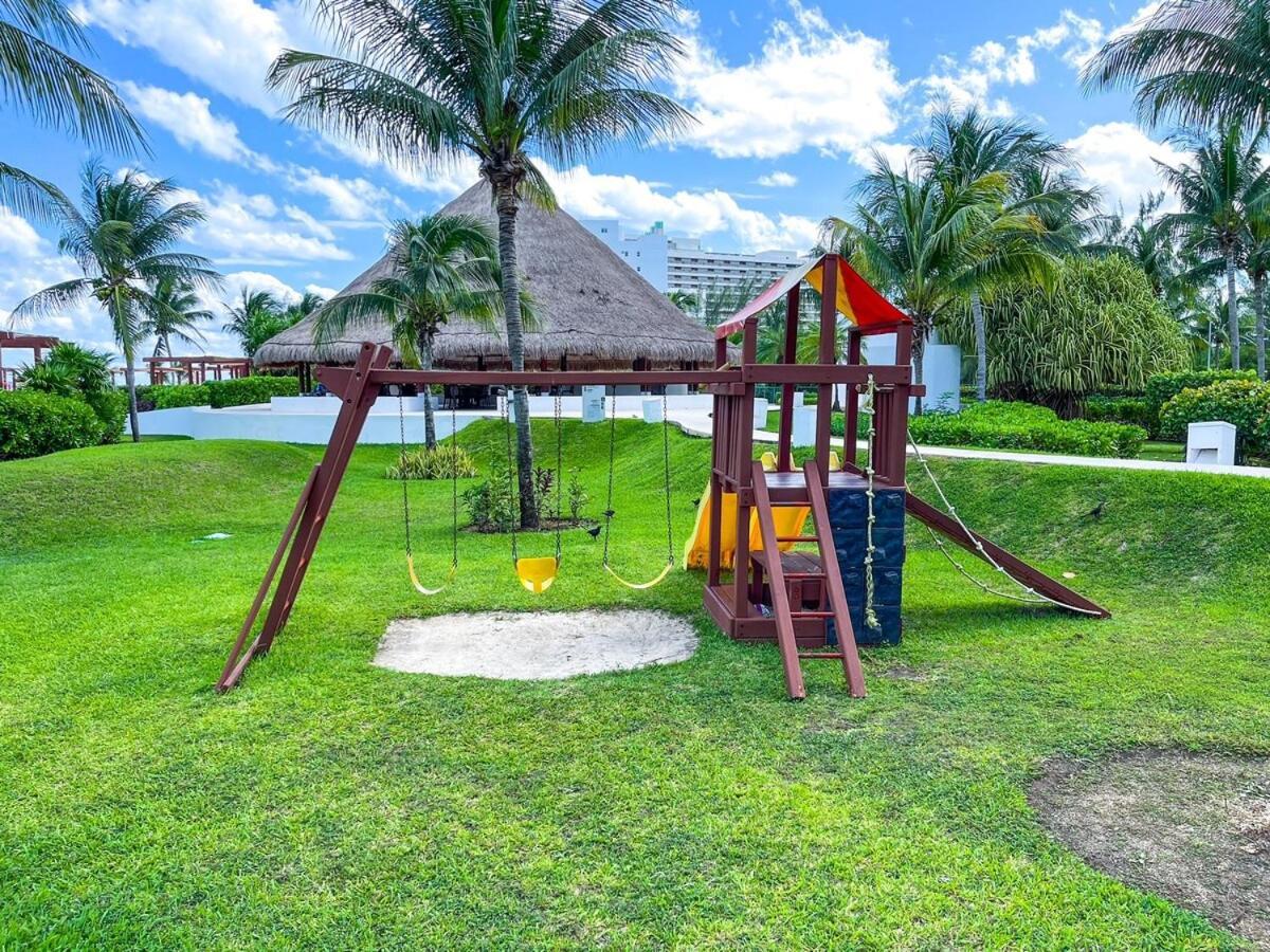 Punta Me Luxury Front & Ocean View In The Location Of * Cancún