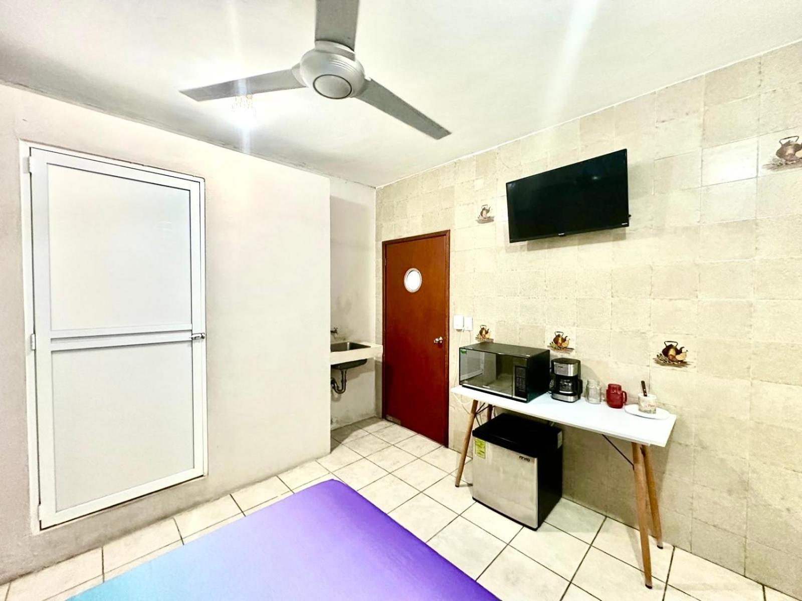 Pensión Burgos Cancún