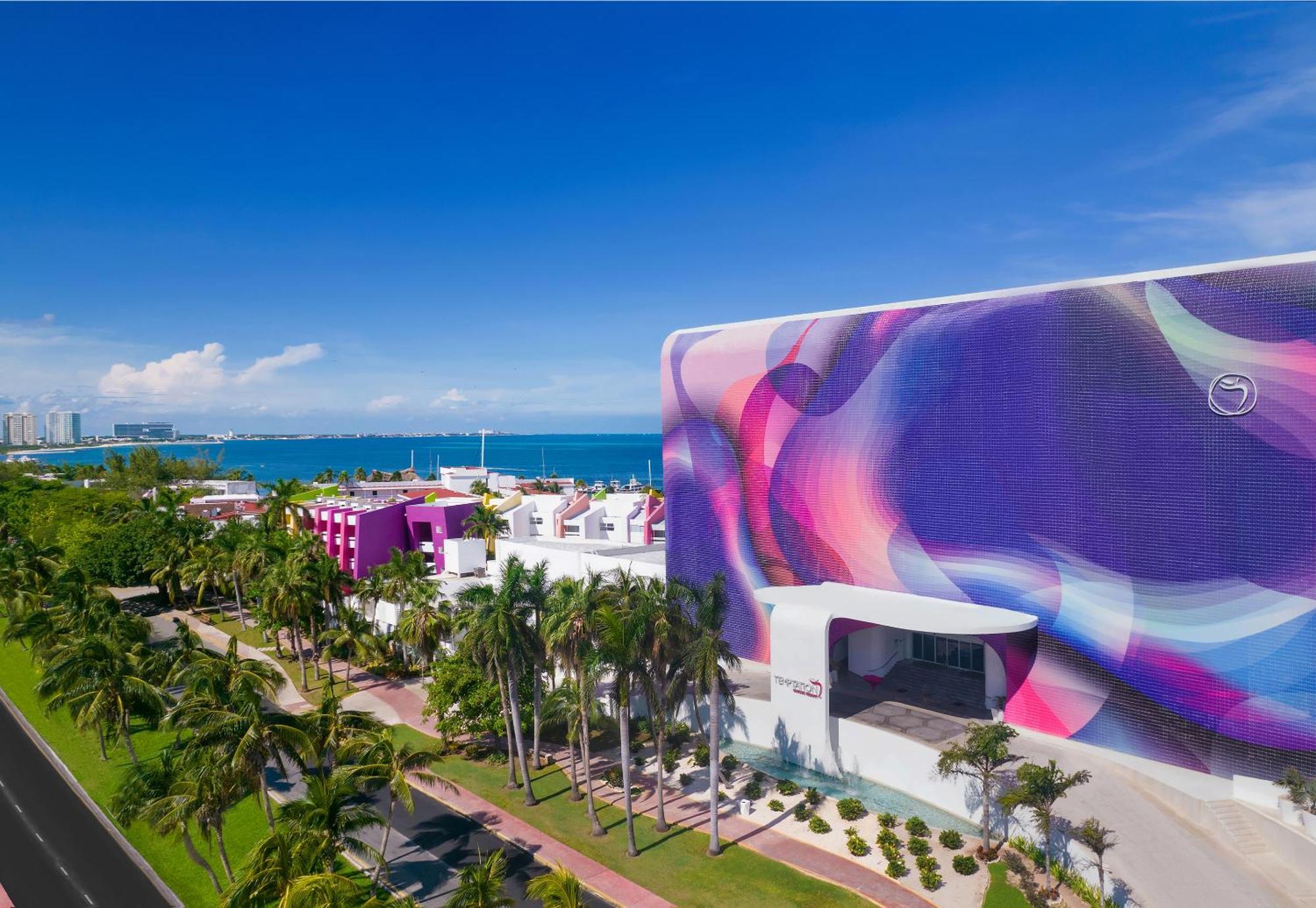 Temptation At The Tower (adults Only) 5* Cancún