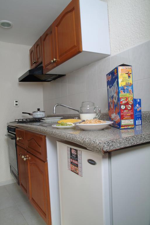 Y Nader Hotel