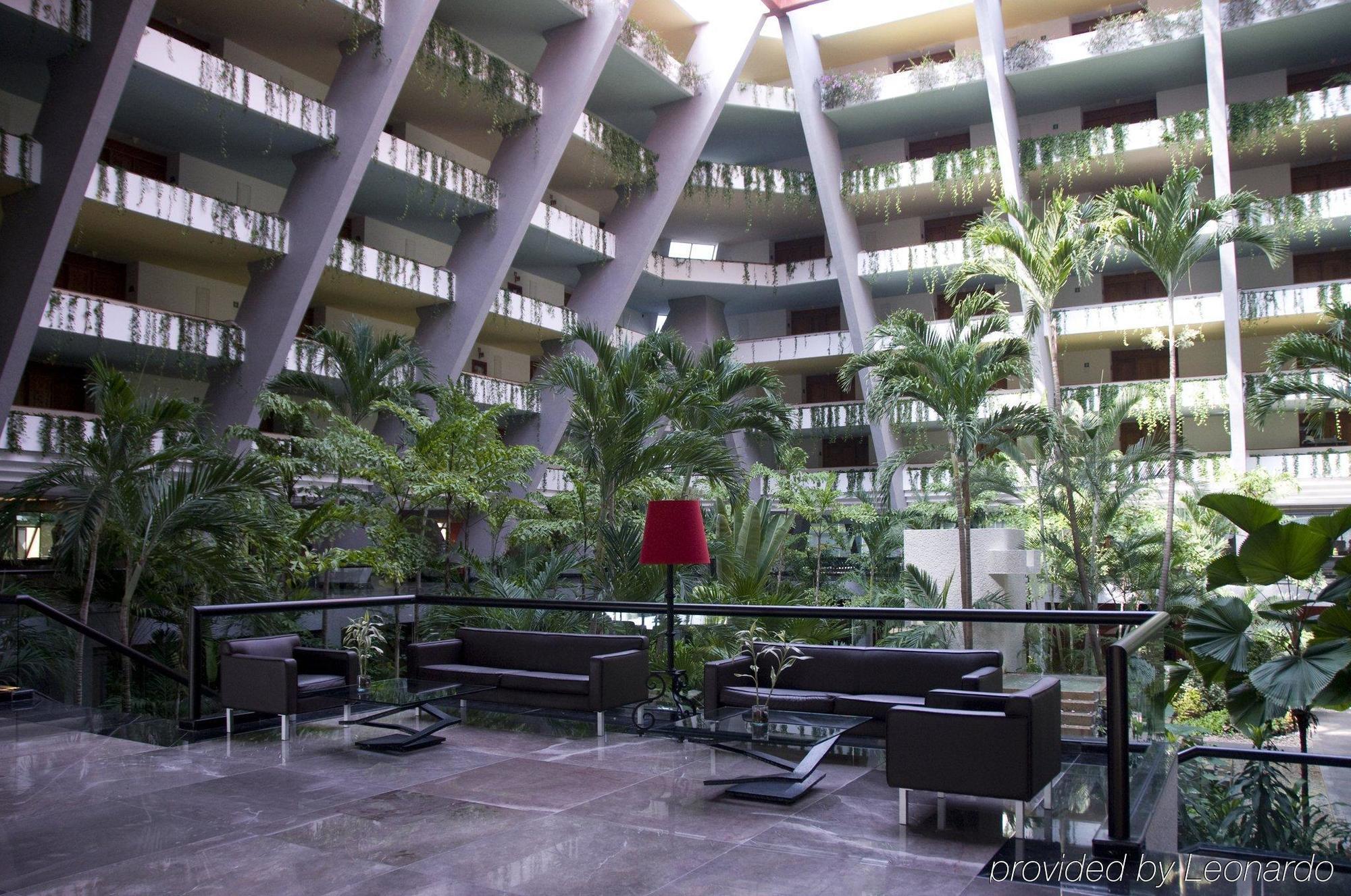 Resort Oasis Lite Cancún