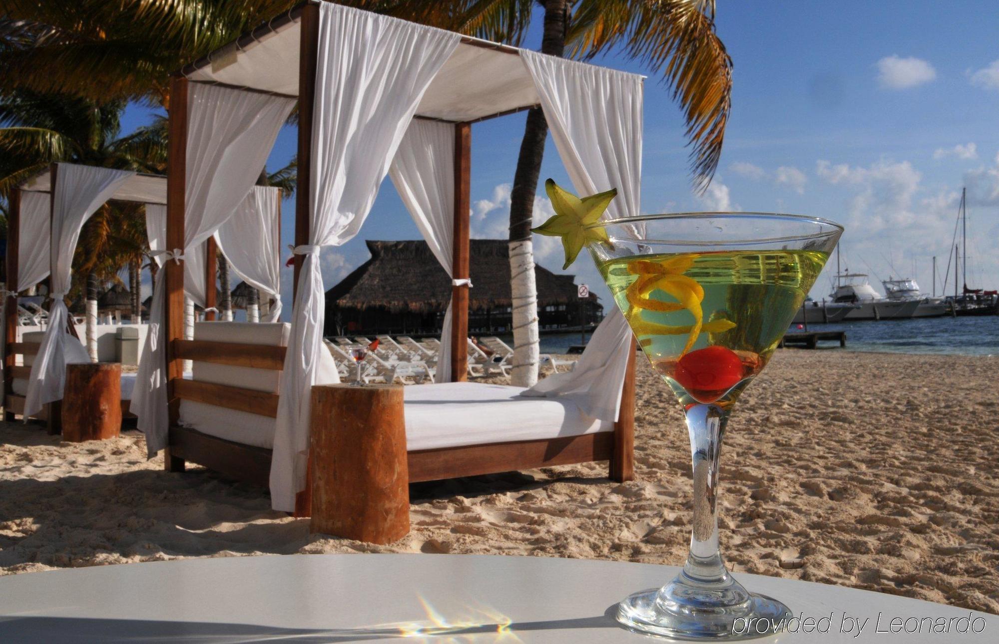 Ocean View Arenas Cancun
